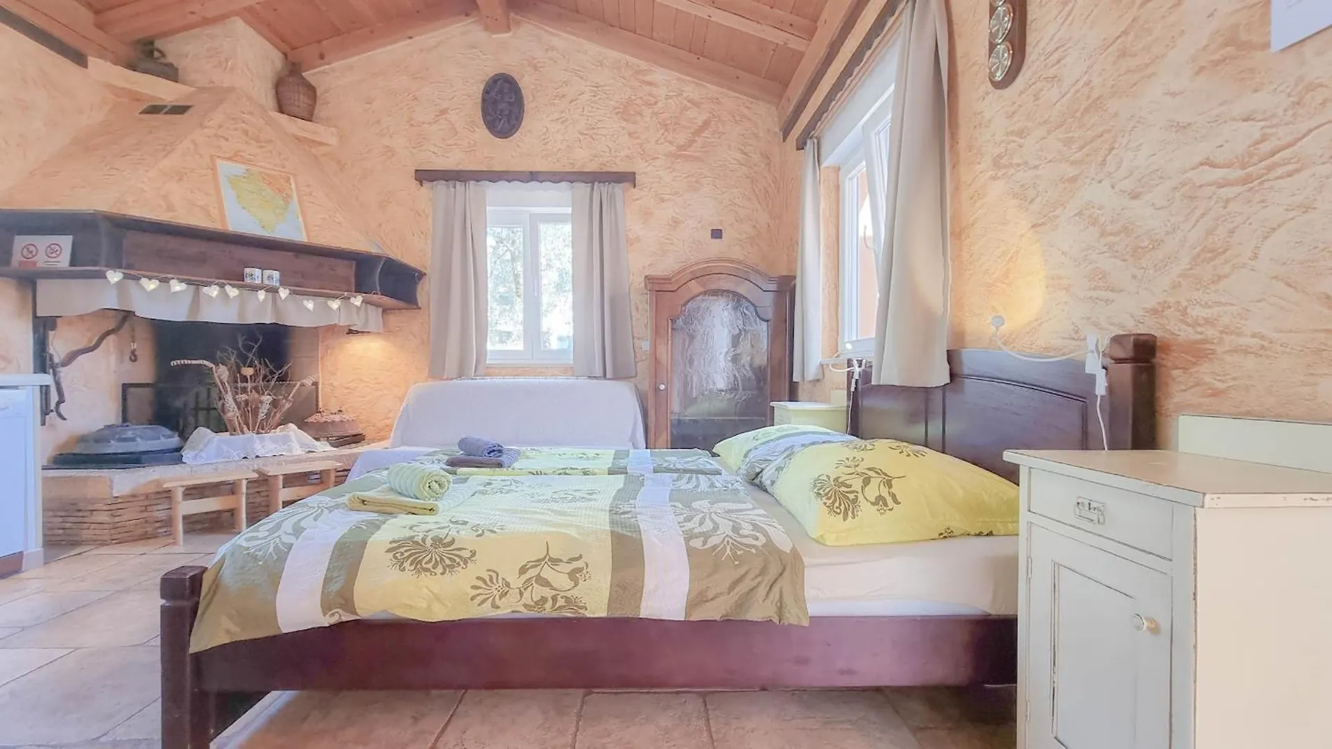 Studio Barbara Novigrad  Apartment