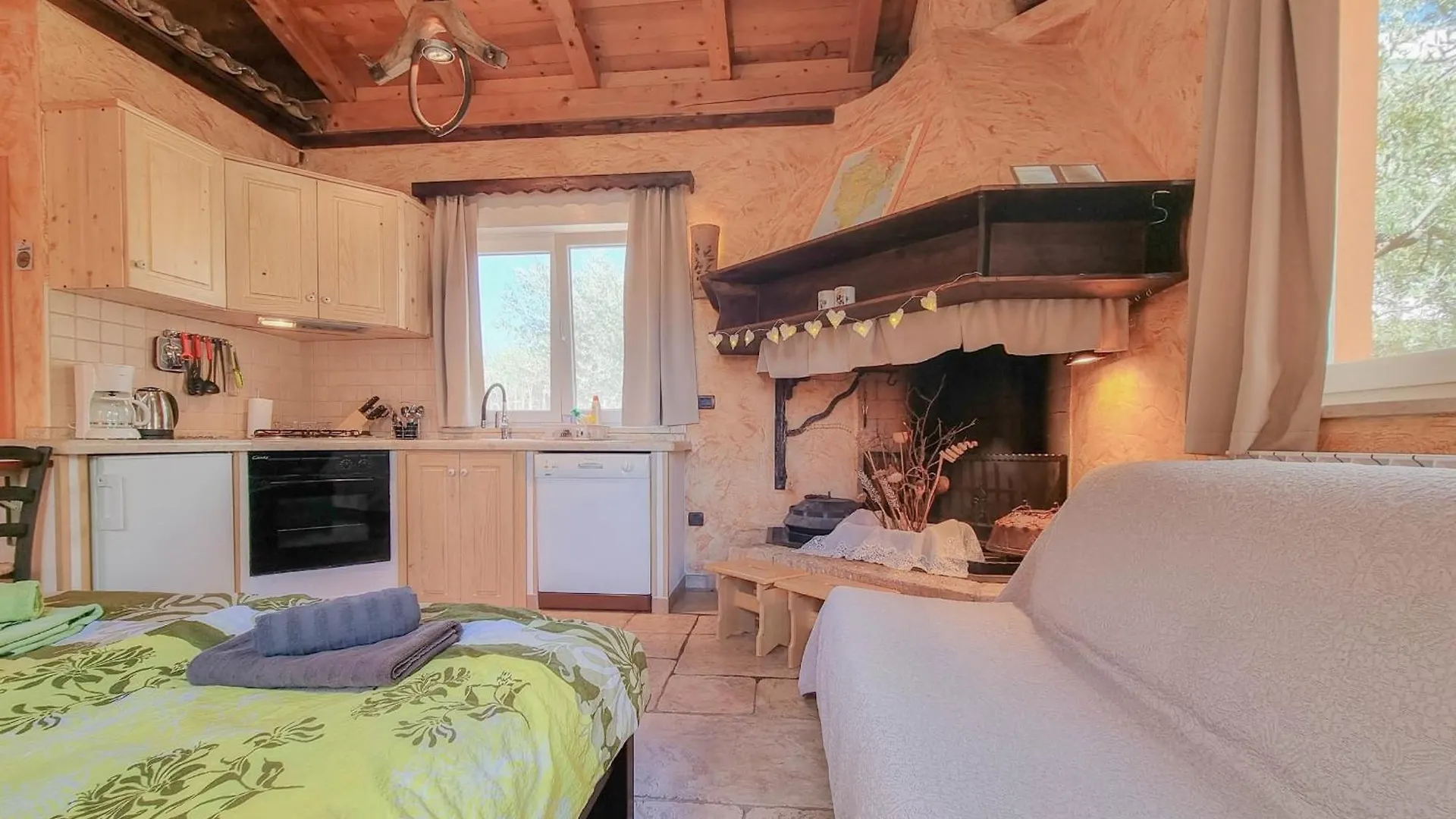 Studio Barbara Novigrad  Croatia